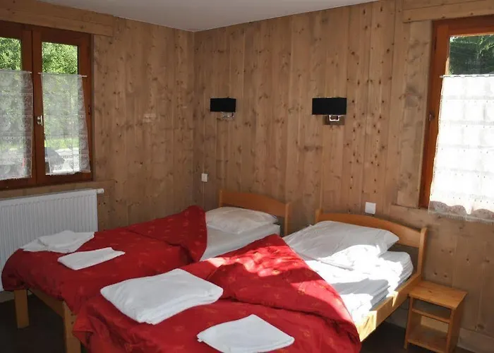 Hostal Fleur Des Neiges